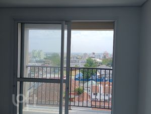Image 5 - 296702