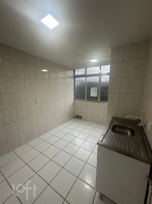Image 18 - 296944