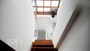 Image 19 - 297004