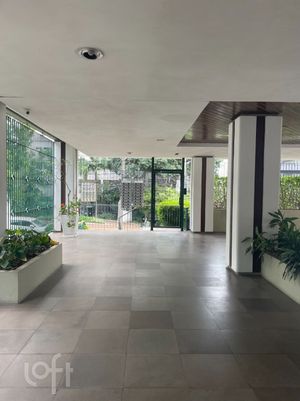 Image 32 - 297152