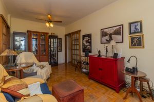 Image 3 - 297438