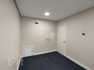Image 3 - 297451