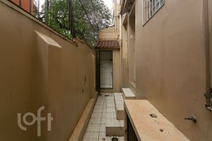 Image 24 - 297501
