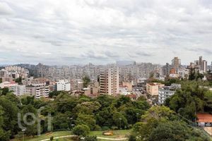 Image 10 - 297531