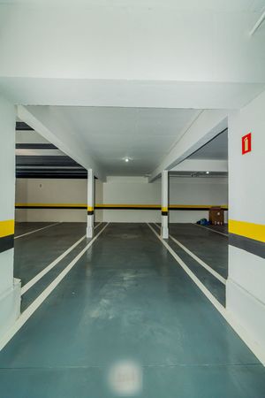 Image 37 - 297544