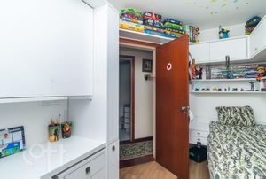Image 7 - 297546
