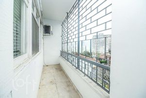 Image 39 - 297549