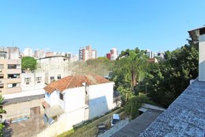 Image 12 - 297551