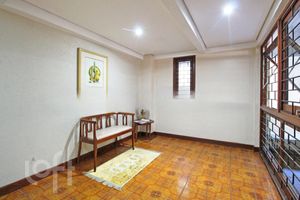Image 16 - 297551