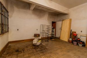 Image 32 - 297565