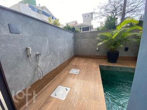 Image 31 - 297570