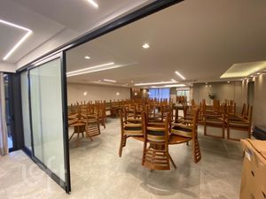 Image 28 - 297570
