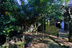 Image 30 - 297622