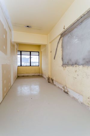 Image 32 - 297664