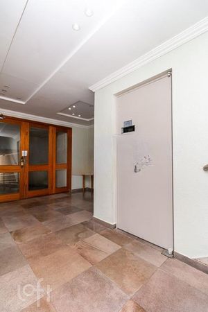 Image 35 - 297756
