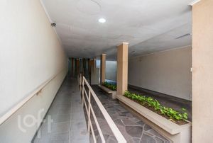 Image 38 - 297756