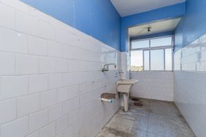 Image 13 - 297772