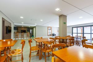 Image 17 - 297796