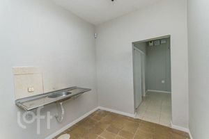 Image 32 - 297825