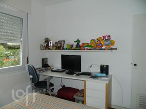 Image 21 - 297849