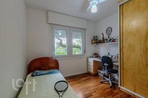 Image 31 - 297849