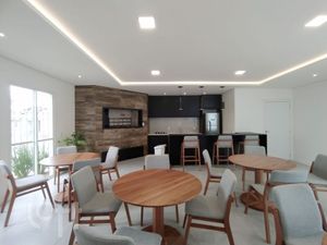 Image 13 - 297898