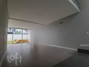 Image 5 - 297905