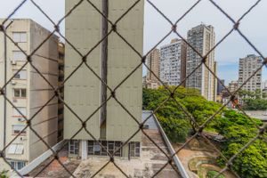 Image 10 - 297942