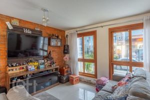 Image 8 - 297948