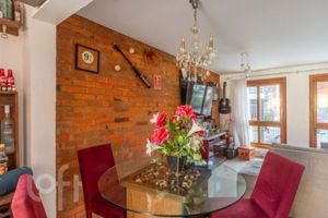 Image 15 - 297948
