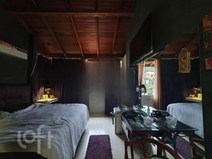 Image 16 - 297989