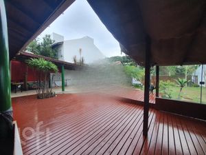 Image 25 - 297989