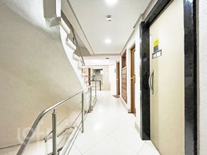 Image 17 - 298039