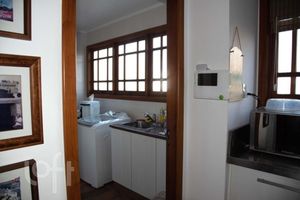 Image 22 - 298079