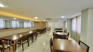 Image 32 - 298090