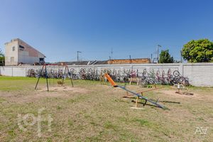 Image 18 - 298153