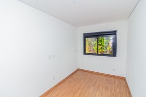 Image 19 - 298156