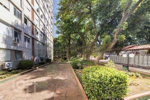 Image 10 - 298193
