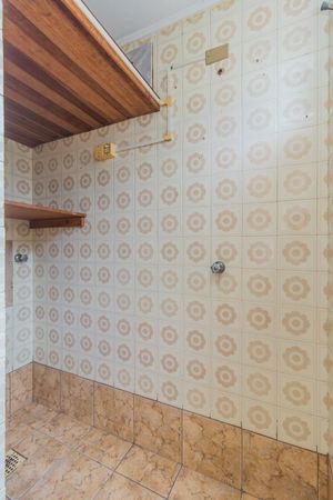 Image 15 - 298237