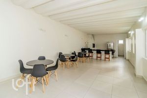 Image 3 - 298297