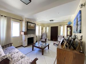 Image 3 - 298328