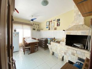 Image 28 - 298328