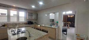 Image 10 - 298359
