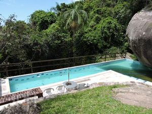 Image 14 - 298365