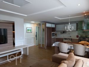 Image 27 - 298393