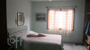 Image 10 - 298512