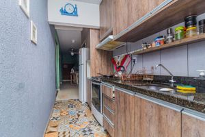 Image 13 - 298556