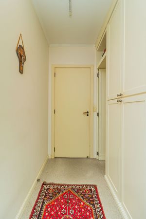 Image 22 - 298604