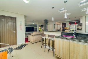 Image 1 - 298617