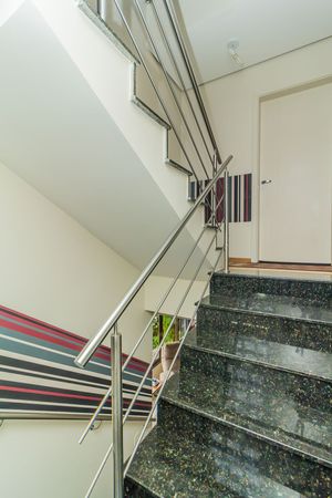 Image 16 - 298617